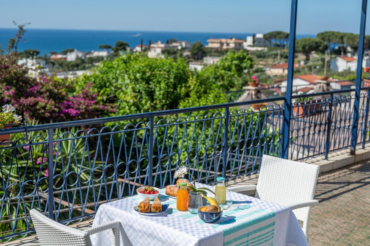 Bed and Breakfast Gli archi sul mare Gaeta Esterno foto