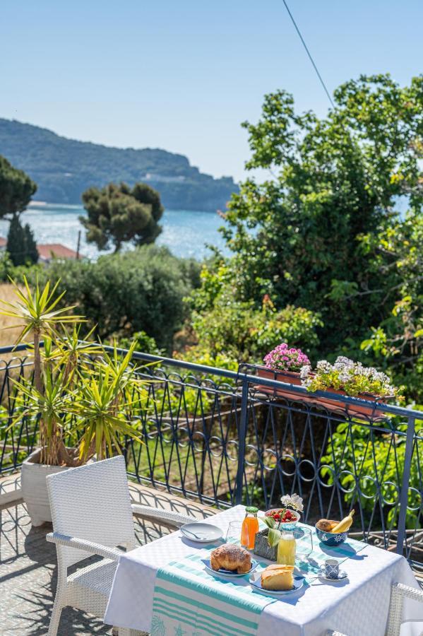 Bed and Breakfast Gli archi sul mare Gaeta Esterno foto
