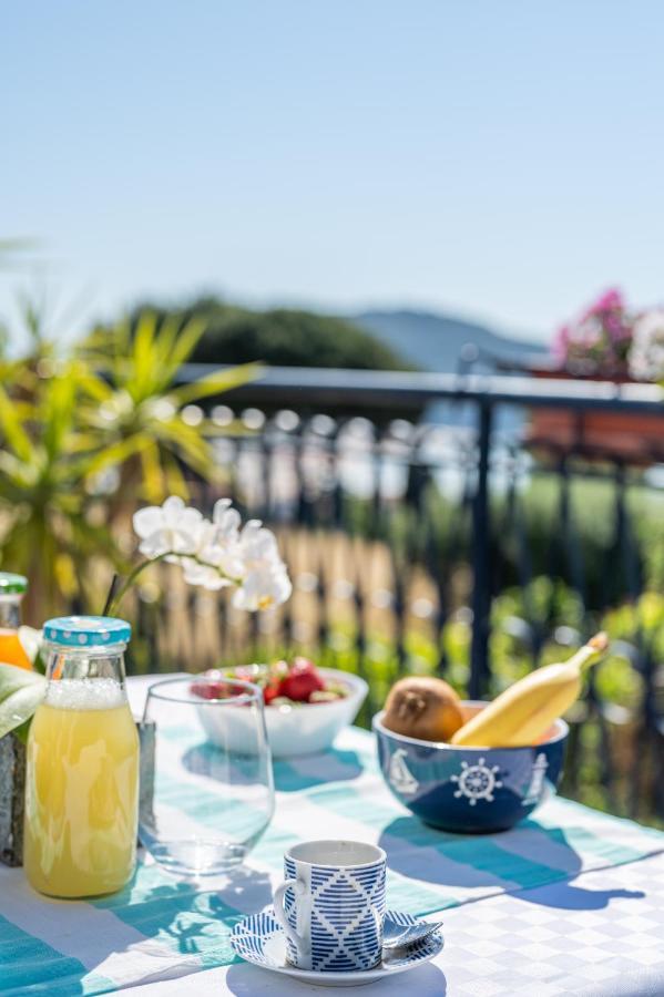 Bed and Breakfast Gli archi sul mare Gaeta Esterno foto
