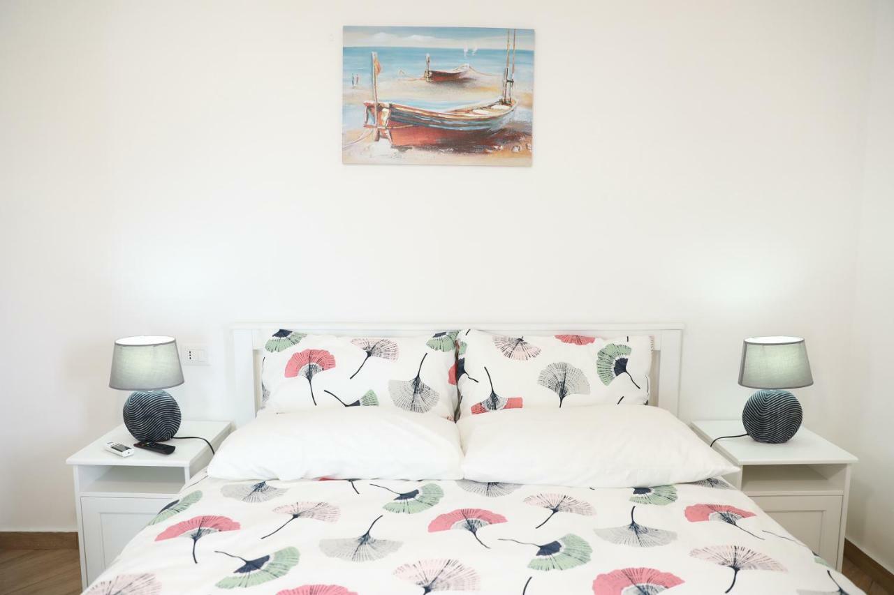 Bed and Breakfast Gli archi sul mare Gaeta Esterno foto