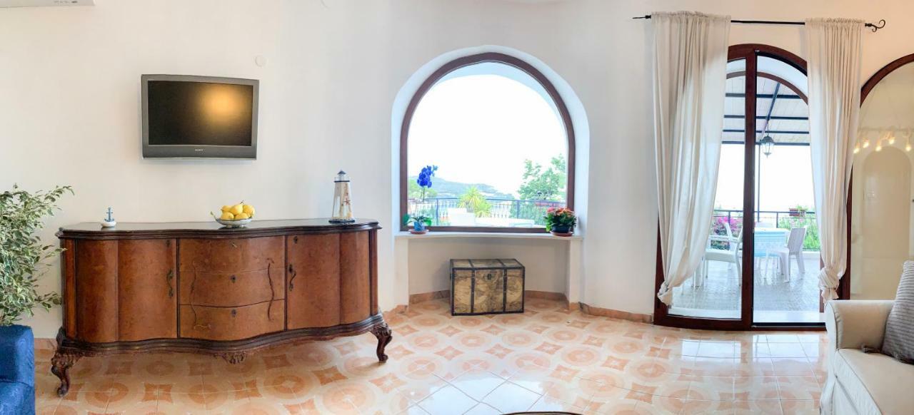 Bed and Breakfast Gli archi sul mare Gaeta Esterno foto